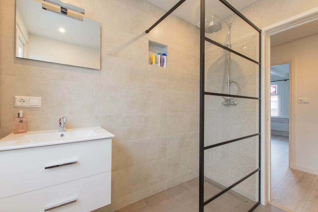 Foto 19 van Molenstraat 45