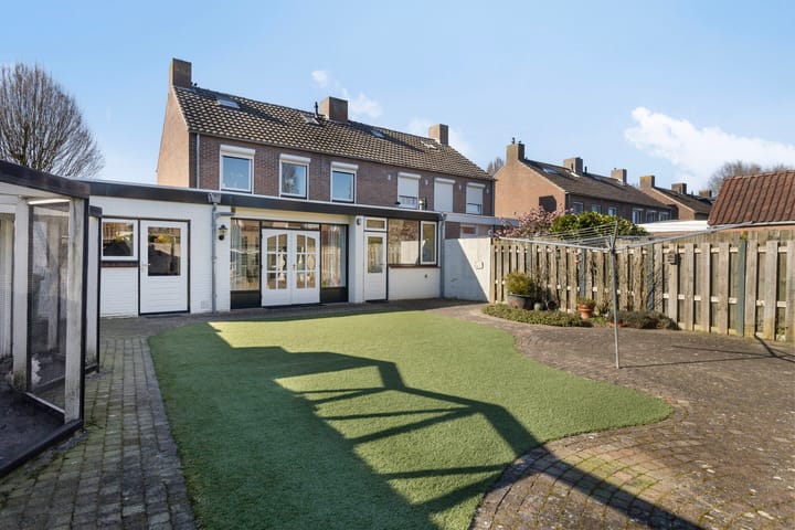 Foto 34 van Abt Moorsstraat 2