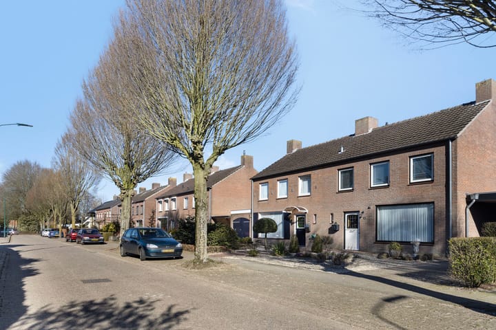 Foto 37 van Abt Moorsstraat 2