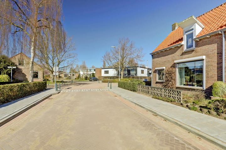 Foto 27 van Bernhardstraat 14