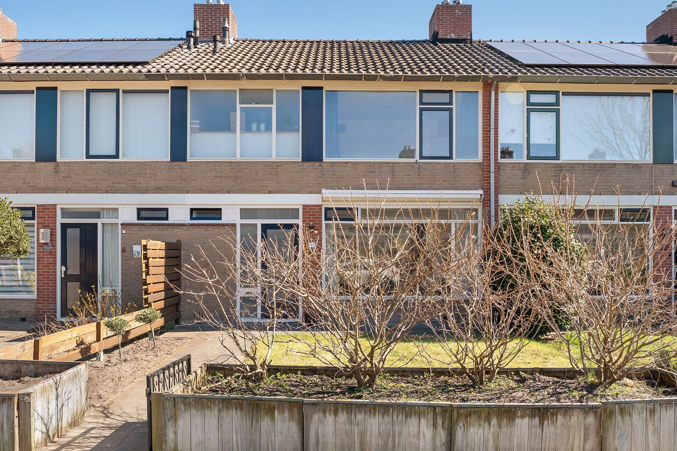 Photo 6 of P. de Hooghstraat 8