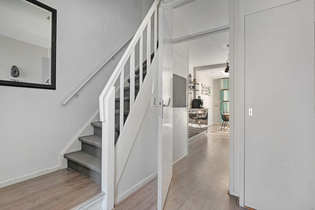 Photo 11 of P. de Hooghstraat 8