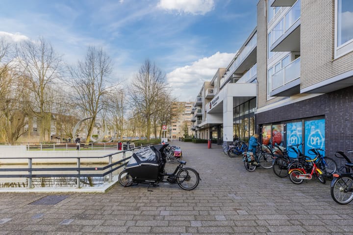 Foto 25 van Brink 74