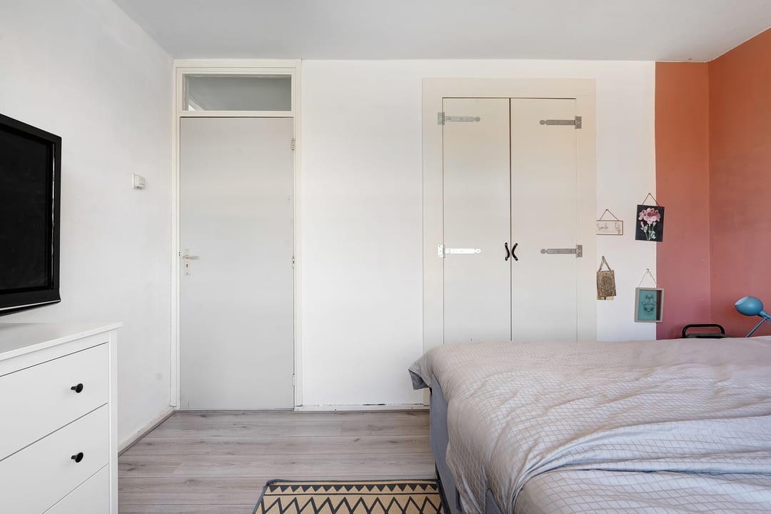 Photo 31 of P. de Hooghstraat 8