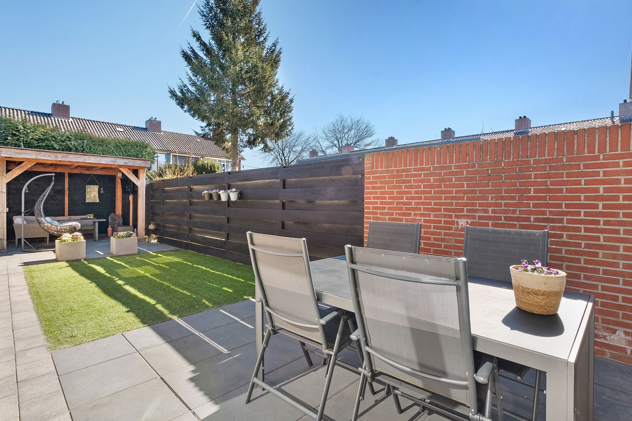 Photo 39 of P. de Hooghstraat 8