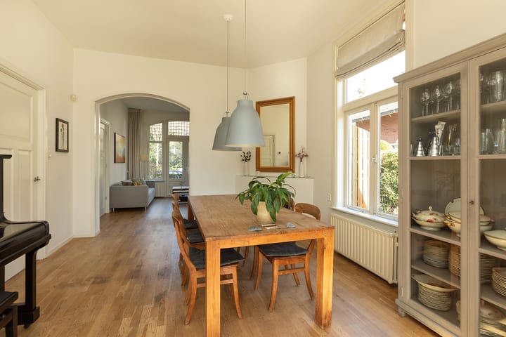 Foto 8 van Borneolaan 10