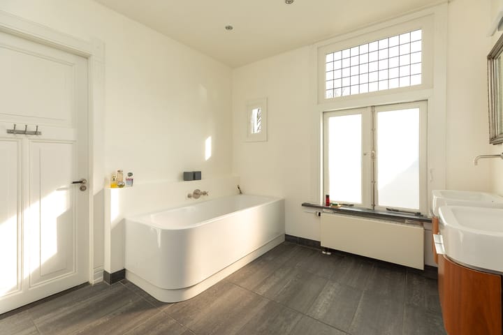 Foto 23 van Borneolaan 10