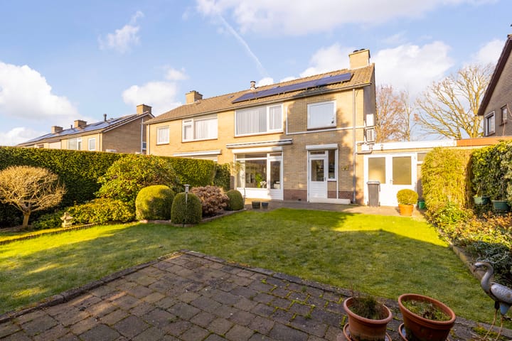 Foto 29 van Vondellaan 196