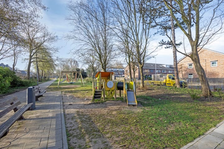 Foto 58 van Steven van der Haghenstraat 97