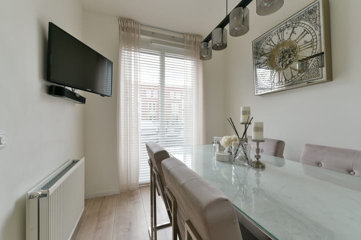 Foto 18 van Prof. Jan Bronnerlaan 153