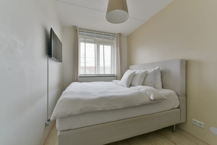 Foto 34 van Prof. Jan Bronnerlaan 153