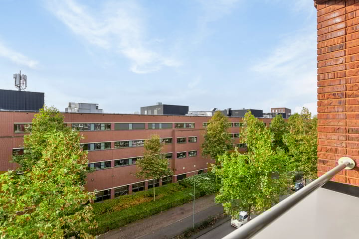 Foto 29 van Onderwijsboulevard 554