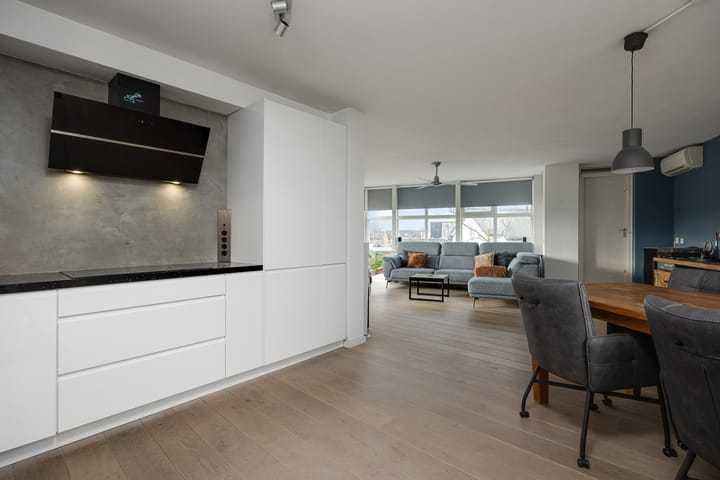 Foto 16 van Julianastraat 30