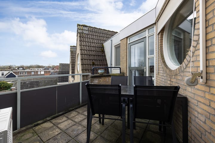 Foto 31 van Julianastraat 30