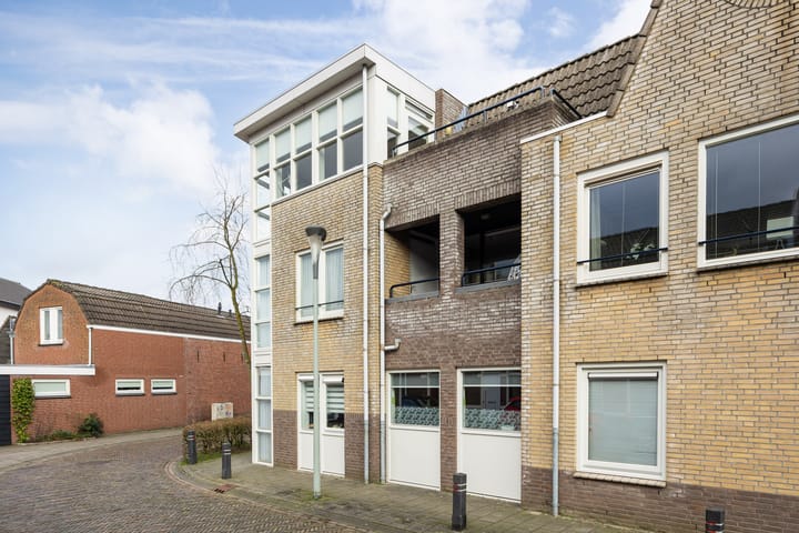 Foto 44 van Julianastraat 30