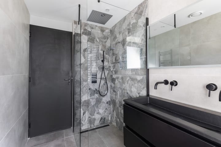 Photo 6 of Hoogenwaardstraat 106-B