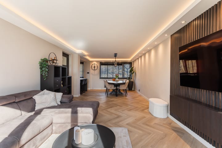 Photo 15 of Hoogenwaardstraat 106-B