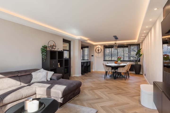 Photo 16 of Hoogenwaardstraat 106-B