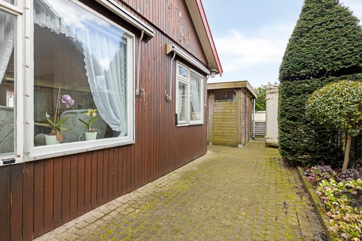 Foto 25 van Noordersingel 94