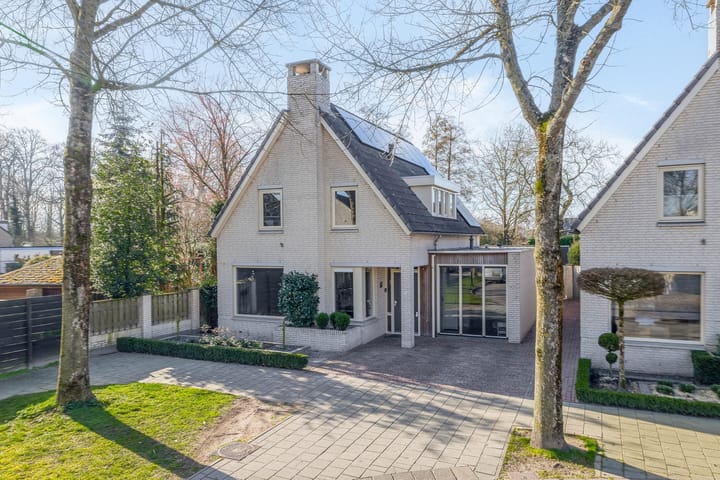 Photo 1 of Bartokstraat 45