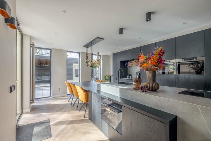 Photo 3 of Bartokstraat 45