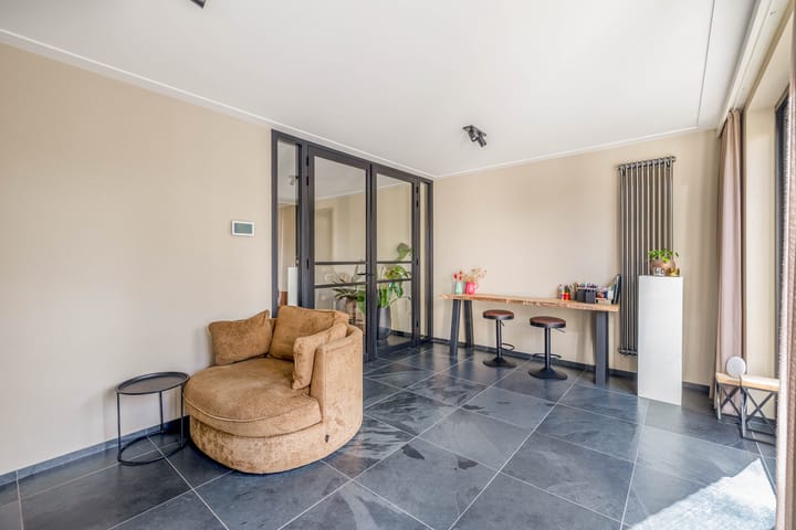 Photo 7 of Bartokstraat 45