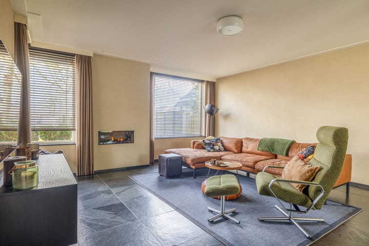 Photo 11 of Bartokstraat 45