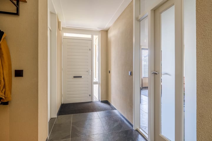 Photo 12 of Bartokstraat 45