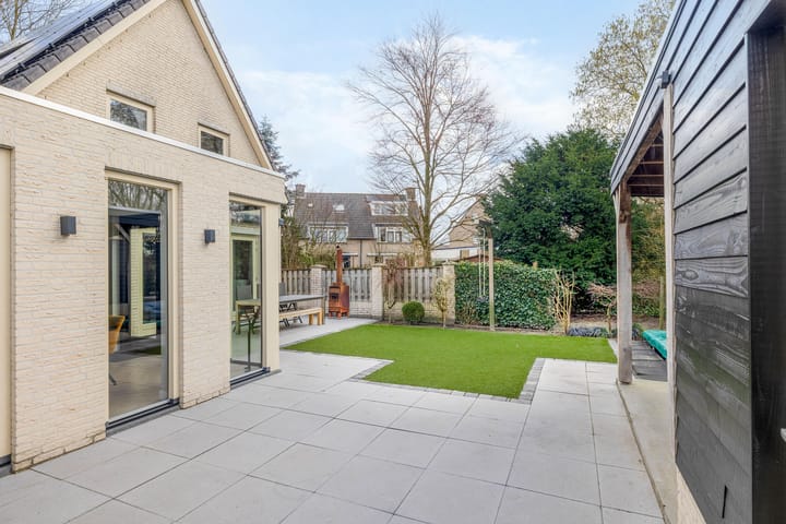 Photo 30 of Bartokstraat 45