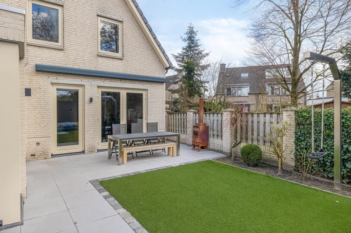 Photo 32 of Bartokstraat 45