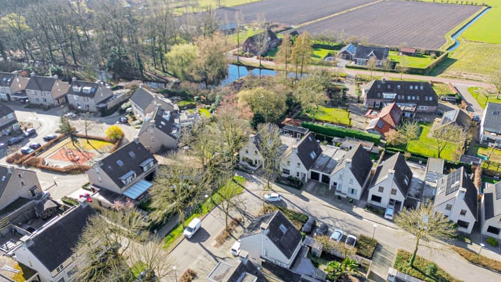 Photo 33 of Bartokstraat 45