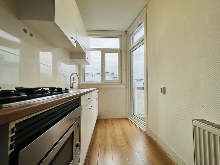 Foto 5 van Roerstraat 60