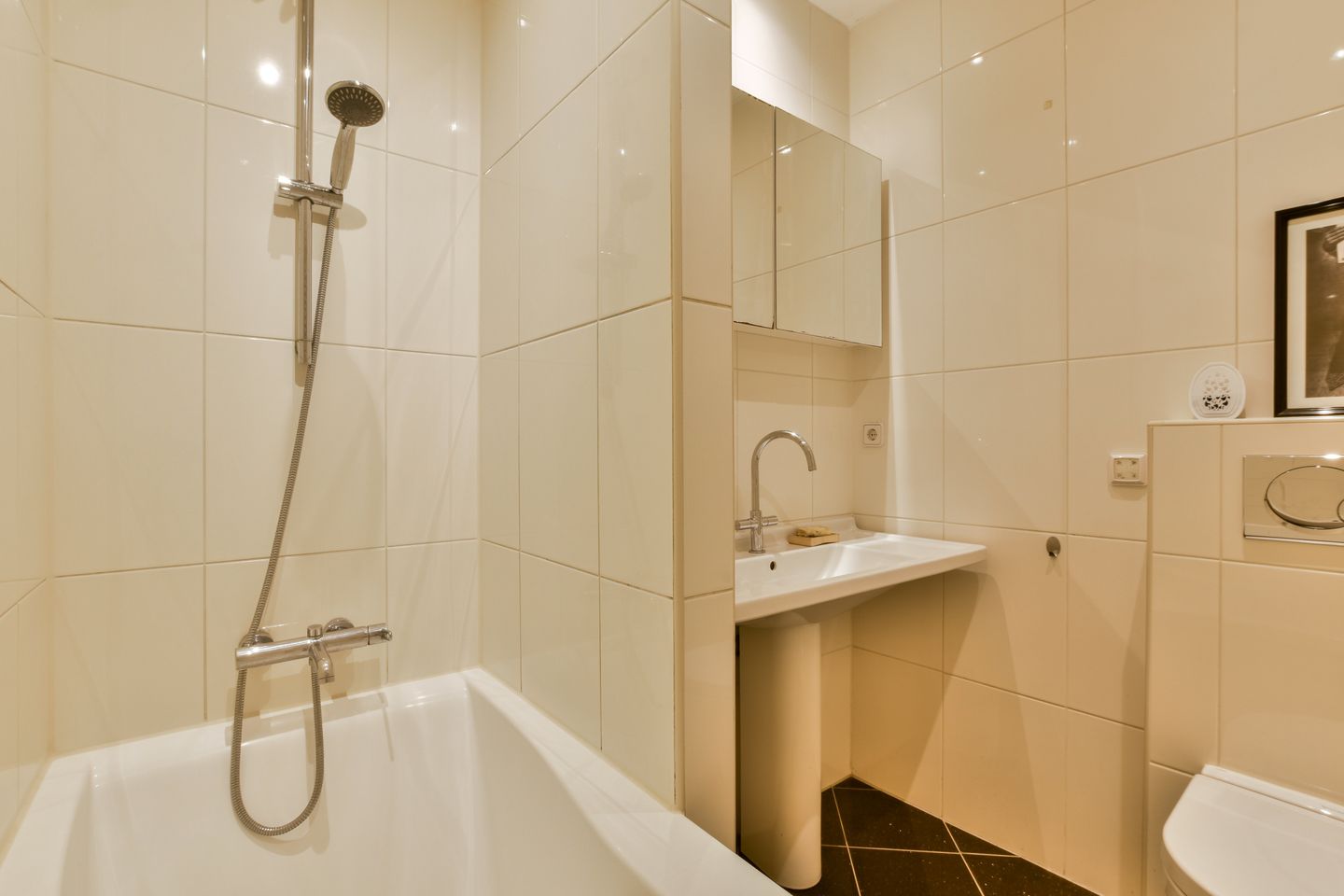 Foto 20 van Bennebroekstraat 16-2