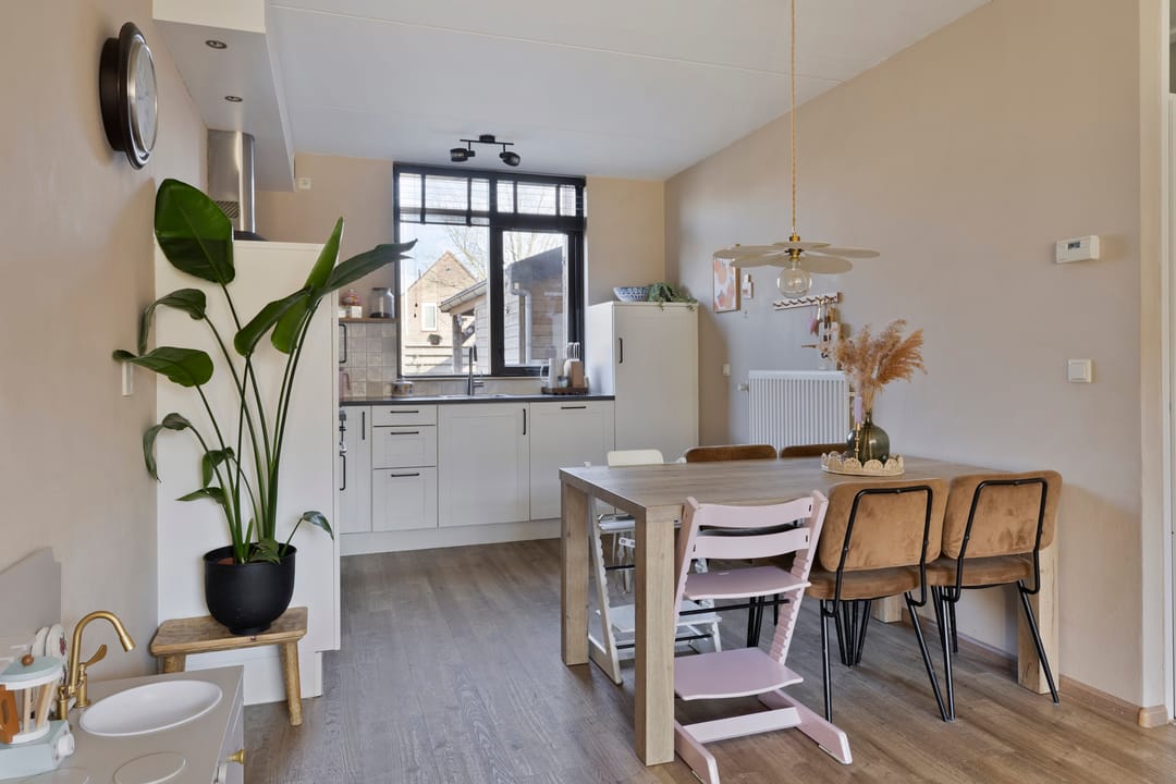 Foto 11 van Winkelmaad 15