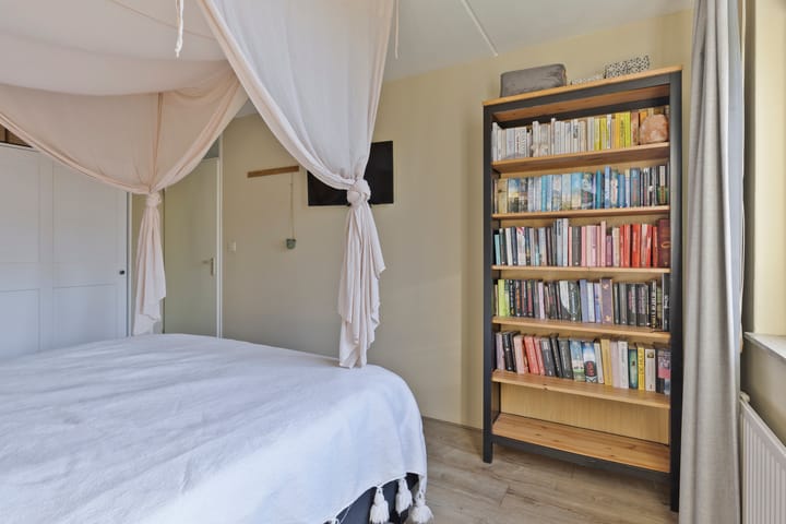 Foto 18 van Winkelmaad 15