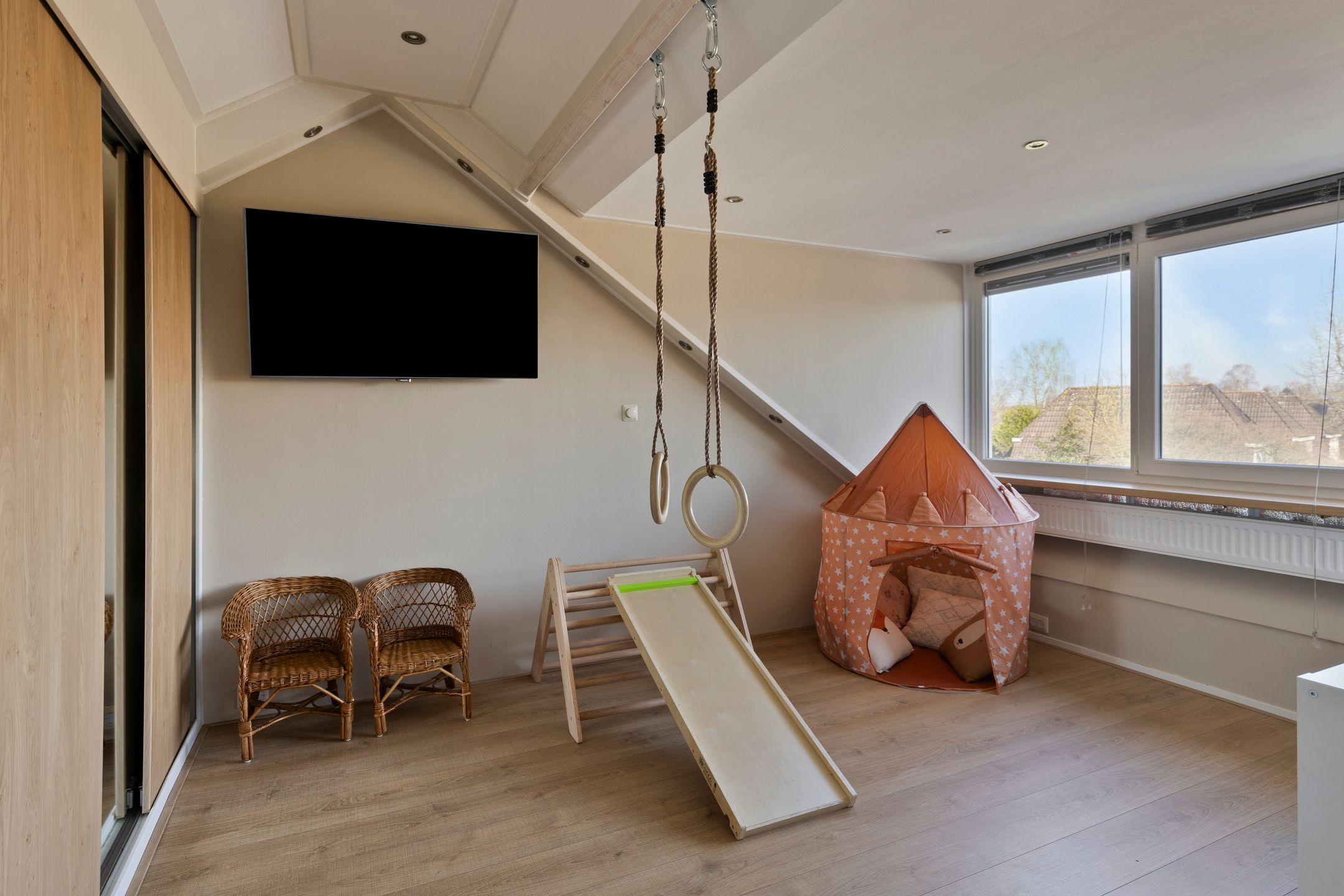 Foto 24 van Winkelmaad 15