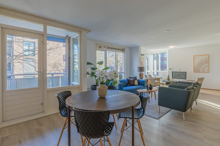 Foto 22 van Valkenierstraat 29