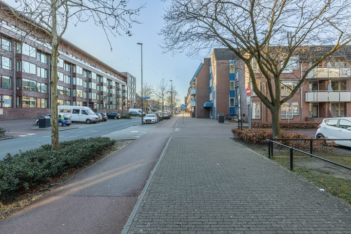 Foto 34 van Valkenierstraat 29