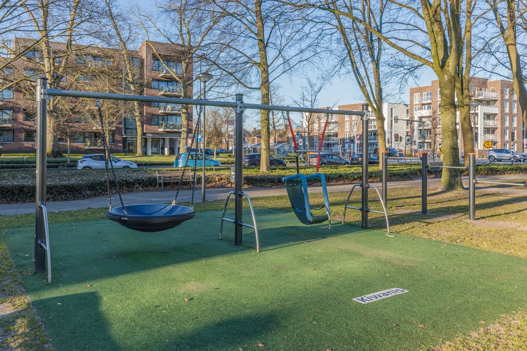 Foto 38 van Valkenierstraat 29