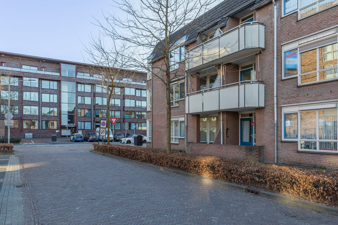 Foto 32 van Valkenierstraat 29