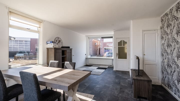 Foto 2 van Irisstraat 4