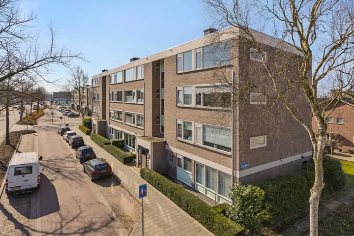 Photo 3 of Boerhaavelaan 93