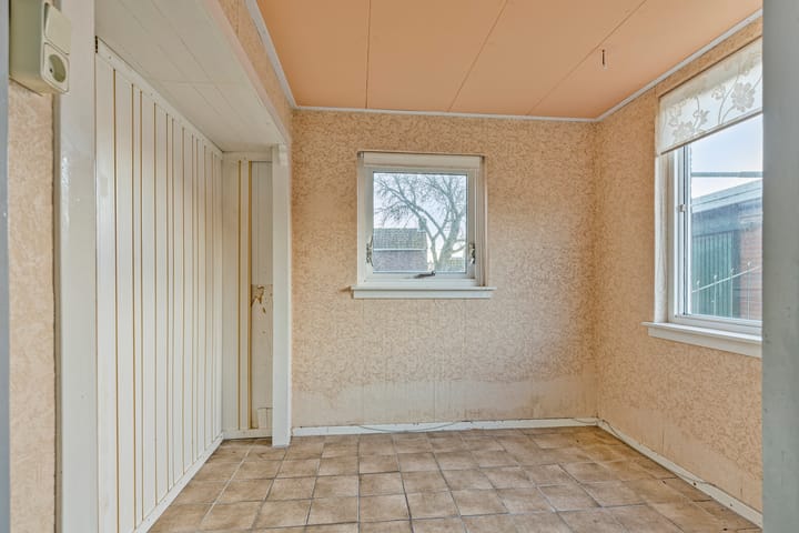 Foto 7 van Korenbloemlaan 8