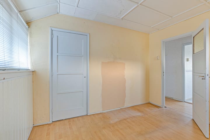 Foto 18 van Korenbloemlaan 8