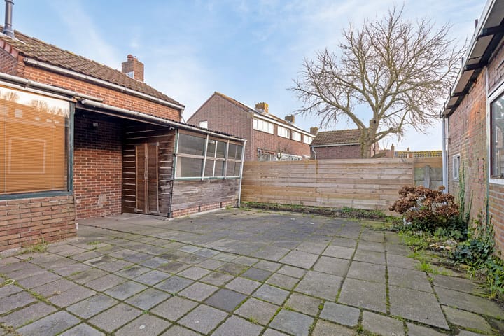 Foto 22 van Korenbloemlaan 8