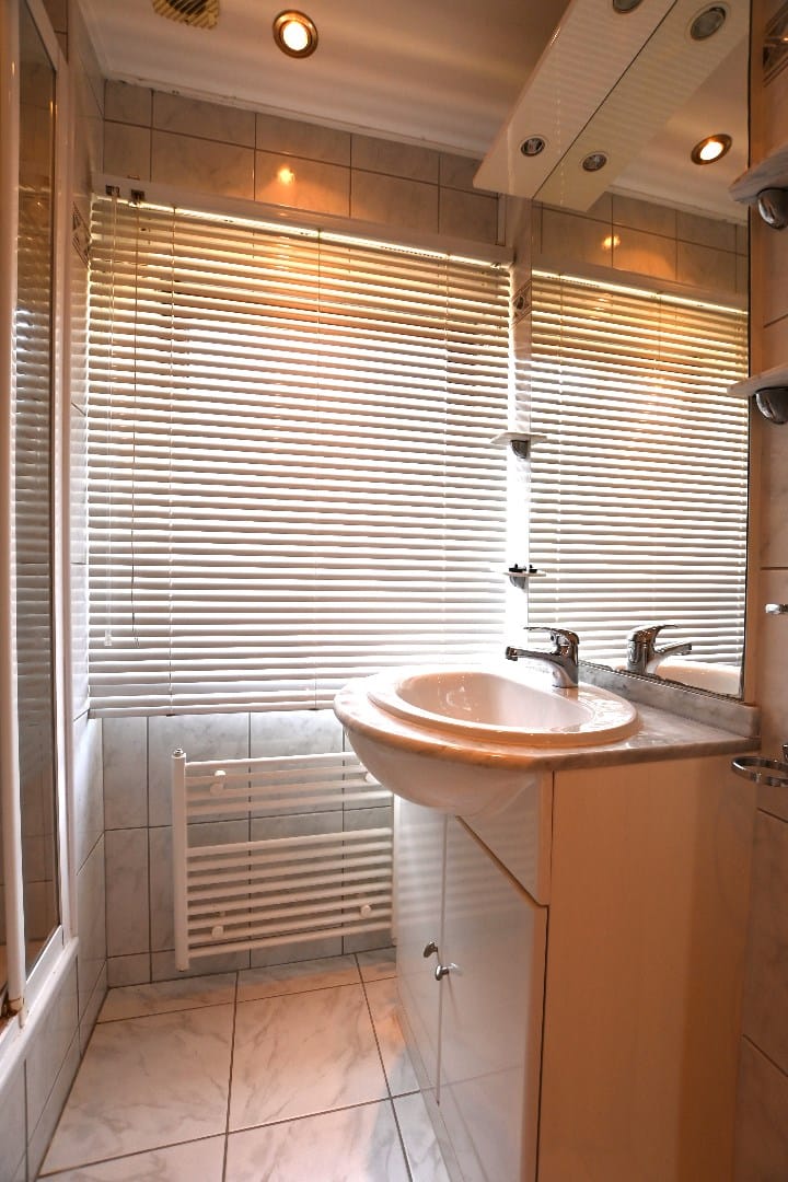 Photo 43 of Pastoor Sartonstraat 7