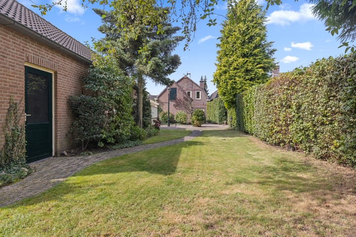 Foto 42 van Helvoirtsestraat 43