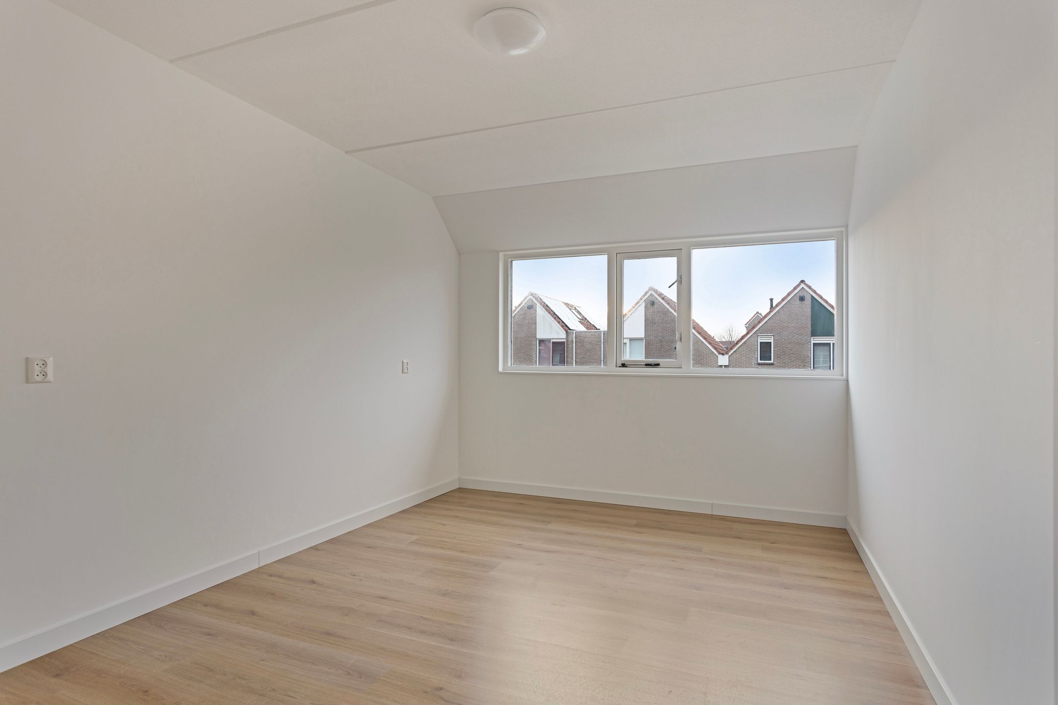 Foto 12 van Ceder 91