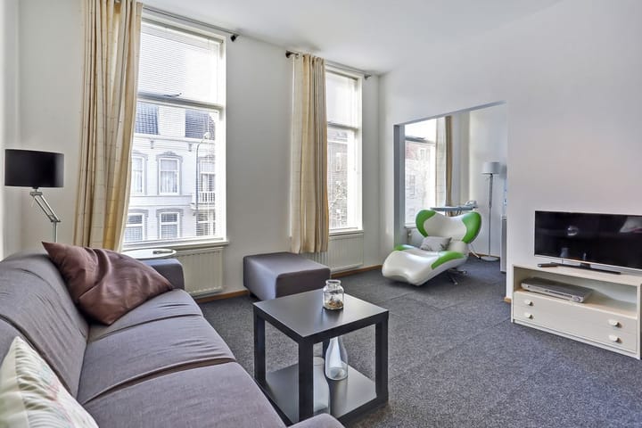 Photo 6 of Badhuisstraat 82-A