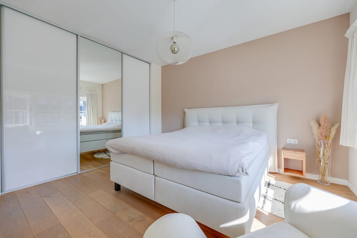 Foto 15 van van der Helstlaan 71